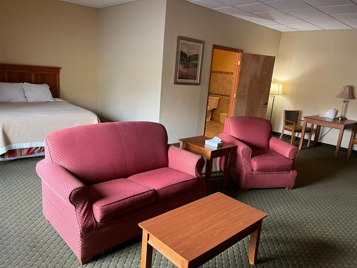 Days Inn & Suites By Wyndham Sutton Flatwoods Buitenkant foto